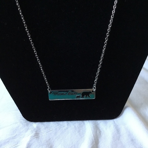 FASHION JEWELRY MAMA 🐻 BEAR NECKLACE - Picture 2 of 4